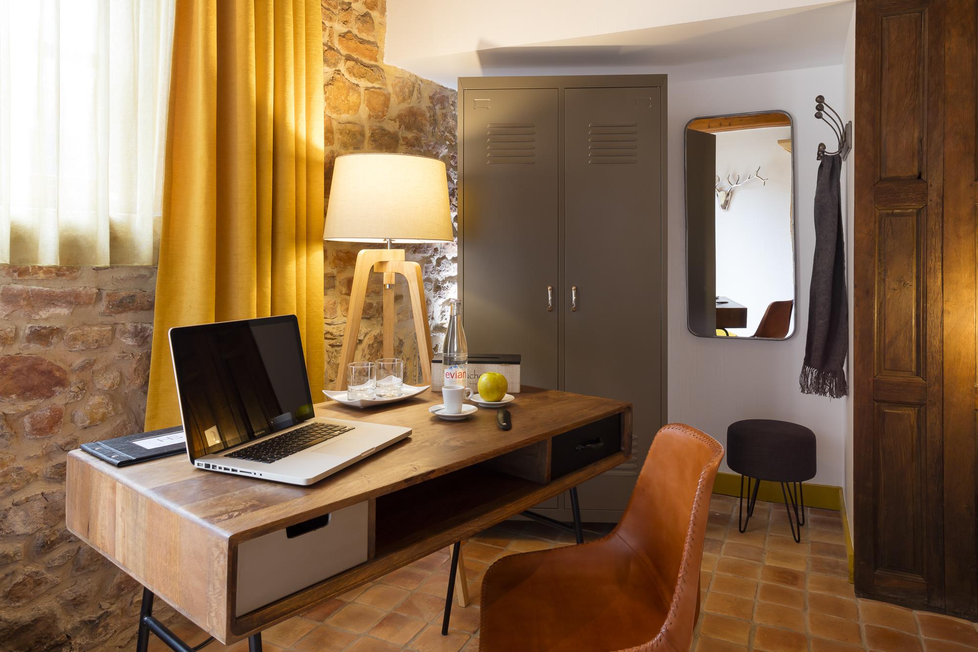Contact Hotels Le Savigny & Spa Blacé Dış mekan fotoğraf