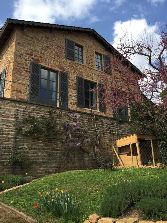 Contact Hotels Le Savigny & Spa Blacé Dış mekan fotoğraf